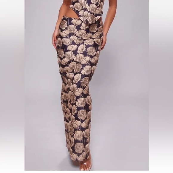 New PrettyLittleThing Navy Jacquard Low Rise Maxi Skirt - 12 - Picture 3 of 6